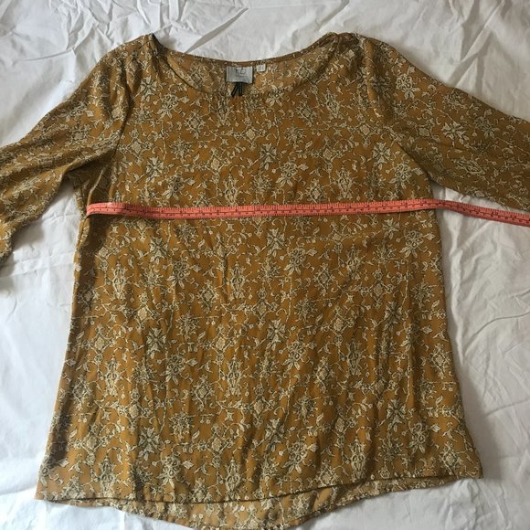 Silky yellow Anthropologie blouse - Picture 5 of 6